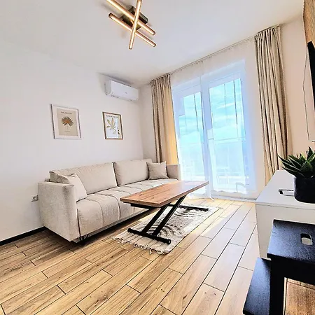 Neven Whit Free Parking 1 Br *