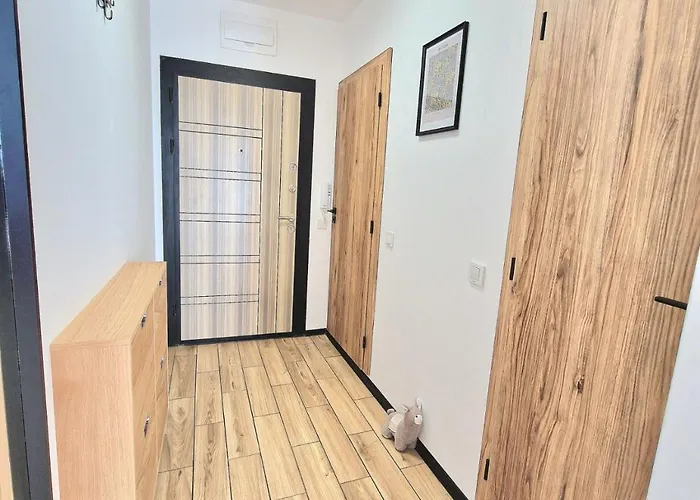 Neven Whit Free Parking 1 Br Варна