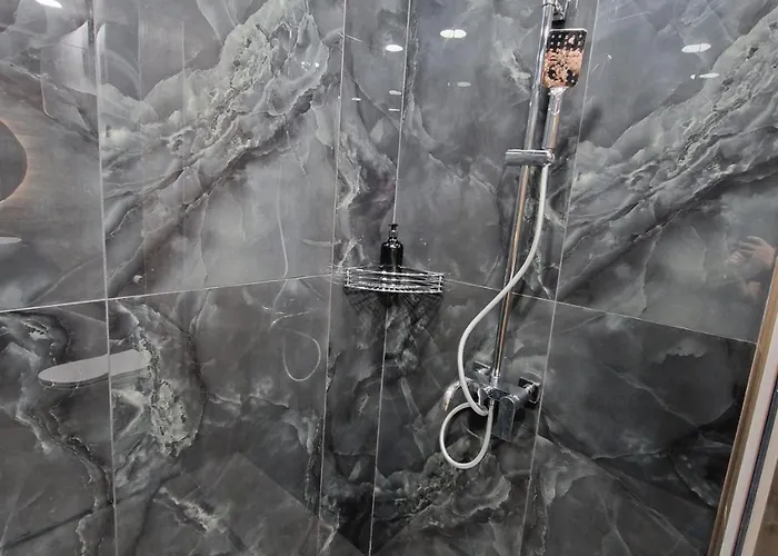 Neven Whit Free Parking 1 Br Варна